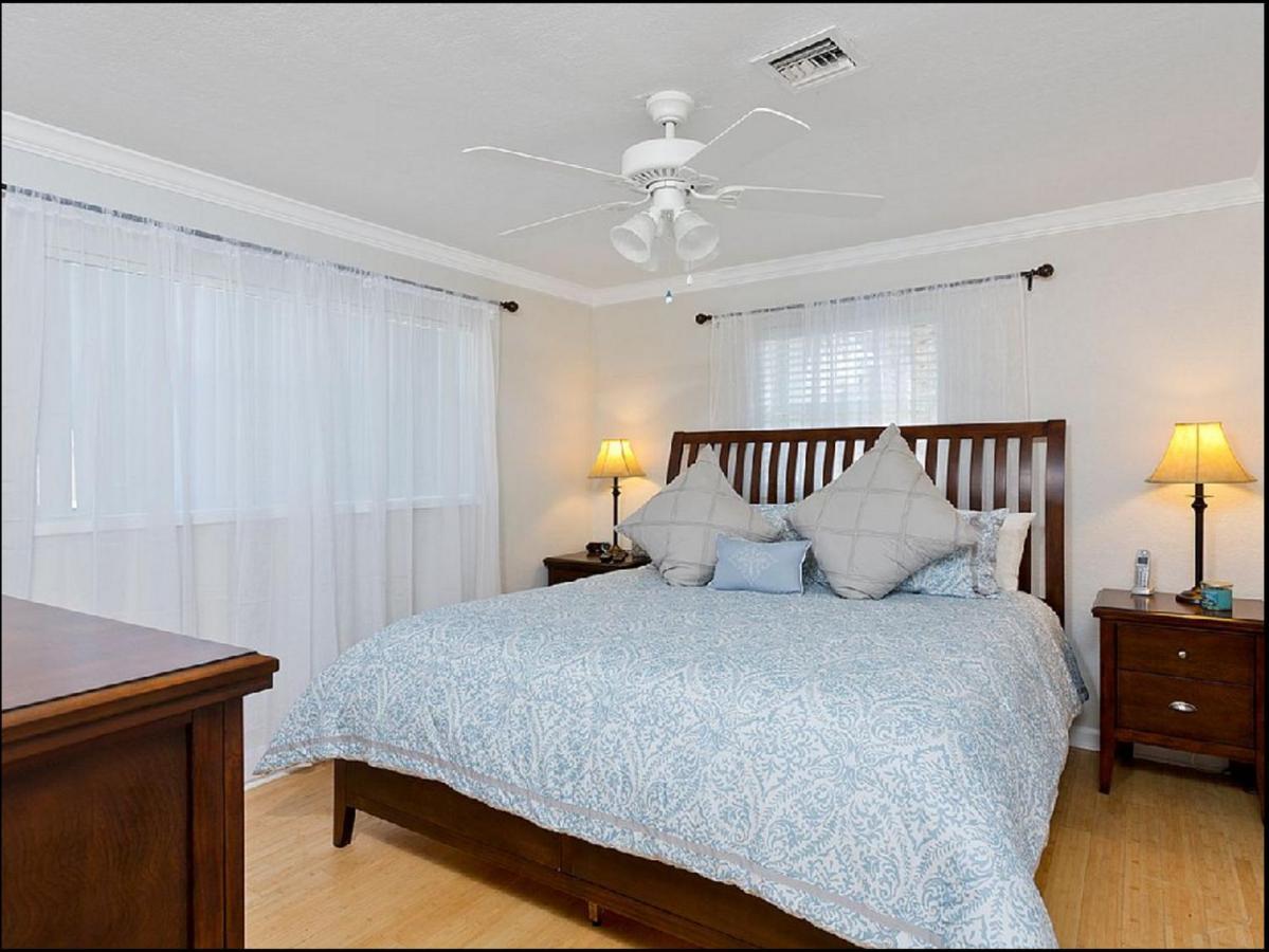 Beachway Per Ankh Pompano Beach Exteriör bild