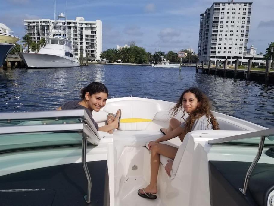 Beachway Per Ankh Pompano Beach Exteriör bild