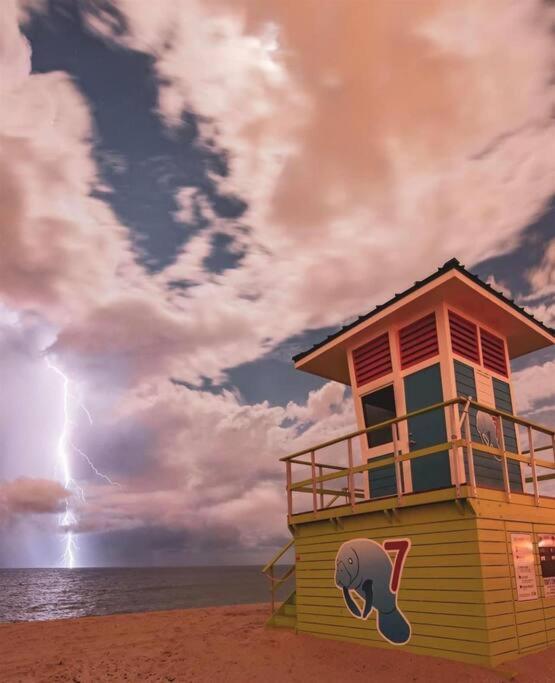 Beachway Per Ankh Pompano Beach Exteriör bild