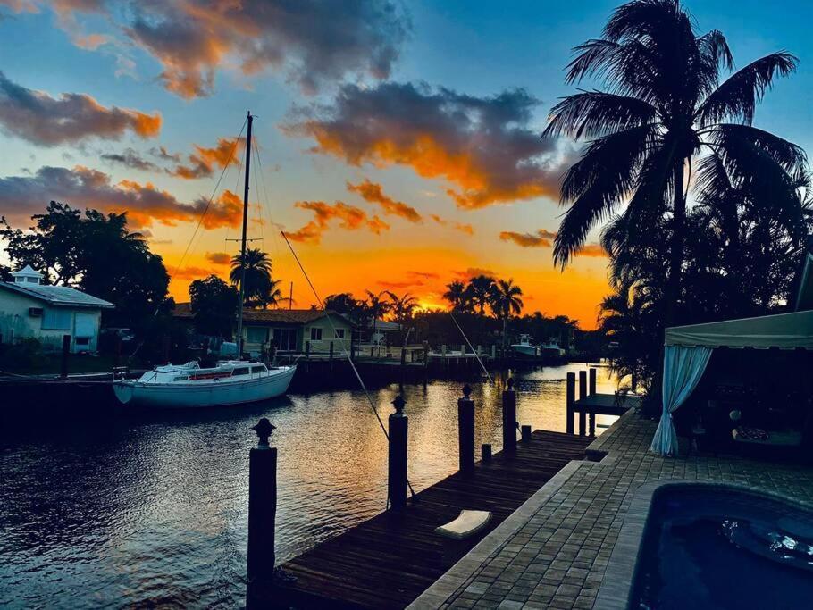 Beachway Per Ankh Pompano Beach Exteriör bild